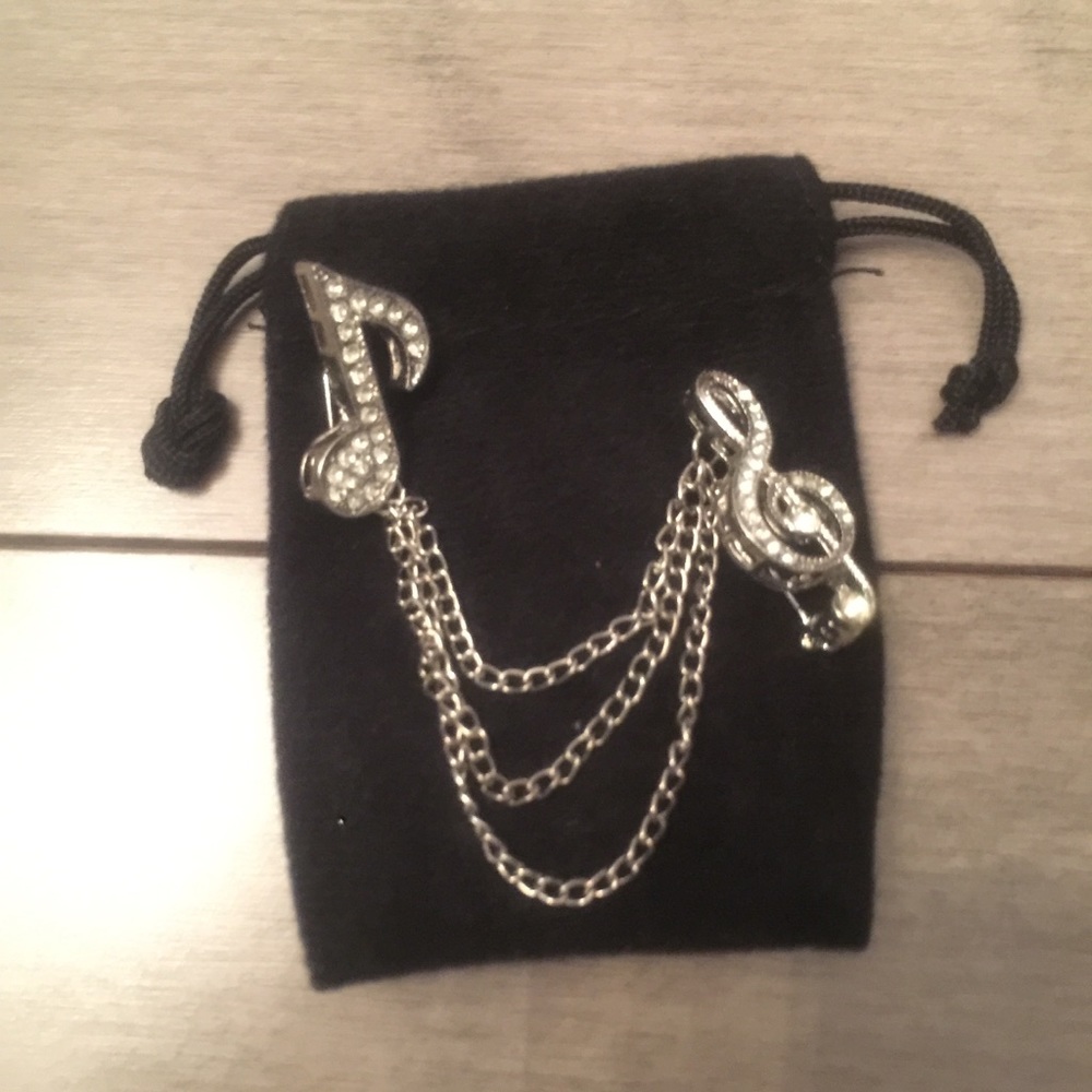 Musical Notes chain pins .
